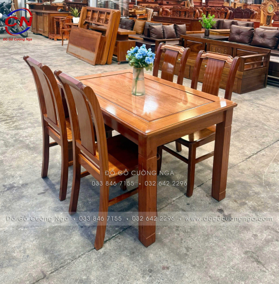 Bàn Ăn Gỗ Xoan Đào Tự Nhiên 4 Ghế Mặt Liền 