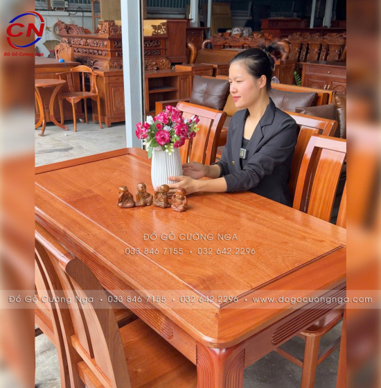 Bàn ăn gỗ xoan đào kèm 6 ghế 2 lá hiện đại