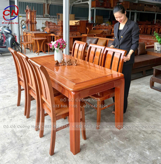 Bàn ăn gỗ xoan đào kèm 6 ghế 2 lá hiện đại