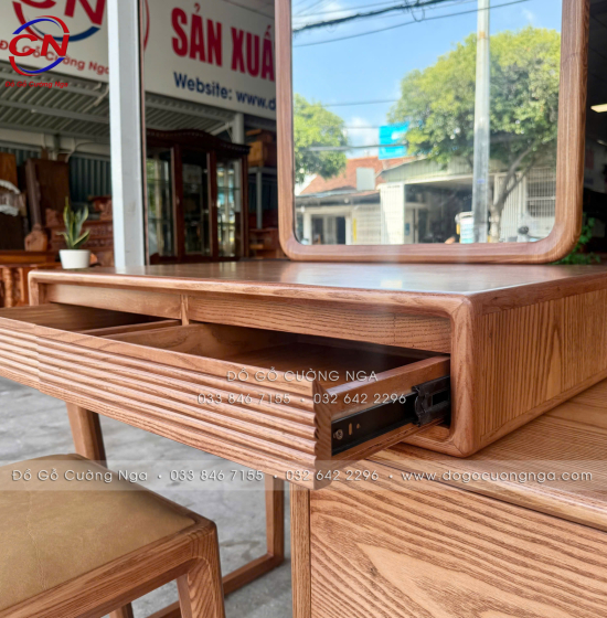Bàn Trang Điểm Gỗ Sồi Có Thể Rút Dài Tùy Chỉnh Kích Thước
