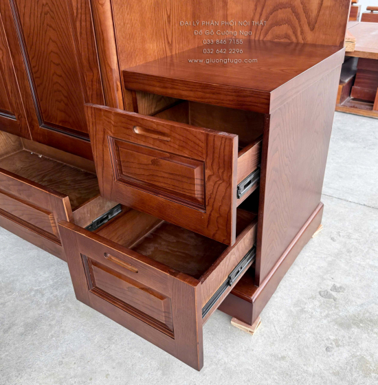 Tủ Áo Gỗ Sồi Nga 4 Cánh Kèm Góc Trang Trí Bo Cạnh - Màu Óc Chó