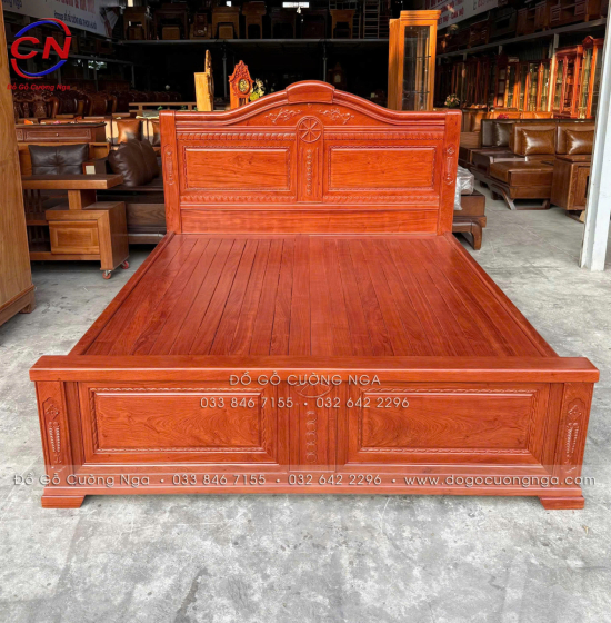 Giường Ngủ Gỗ Hương Đá Hiện Đại Kết Hợp Tân Cổ Điển – Sang Trọng