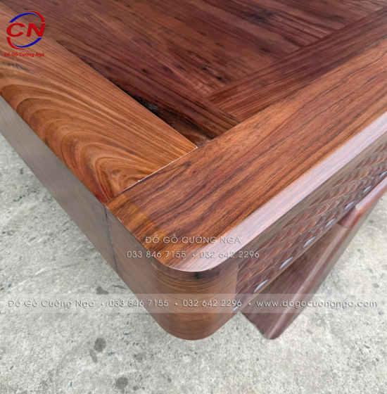 Giường Ngủ Gỗ Óc Chó Kiểu Nhật Chân Thuyền Đầu Nệm 
