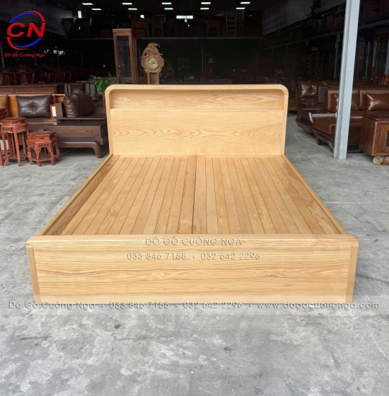 Giường Ngủ Gỗ Sồi Nga 2 Ngăn Kéo Màu Tự Nhiên Kèm Kệ Đầu Giường 