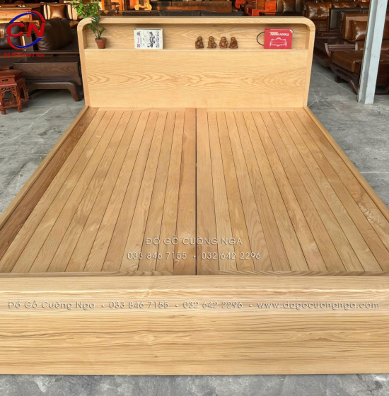 Giường Ngủ Gỗ Sồi Nga 2 Ngăn Kéo Màu Tự Nhiên Kèm Kệ Đầu Giường 