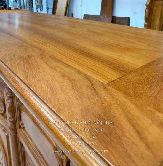 Tủ thờ gỗ gõ đỏ 1m53 cánh cong - trạm chữ BT 014