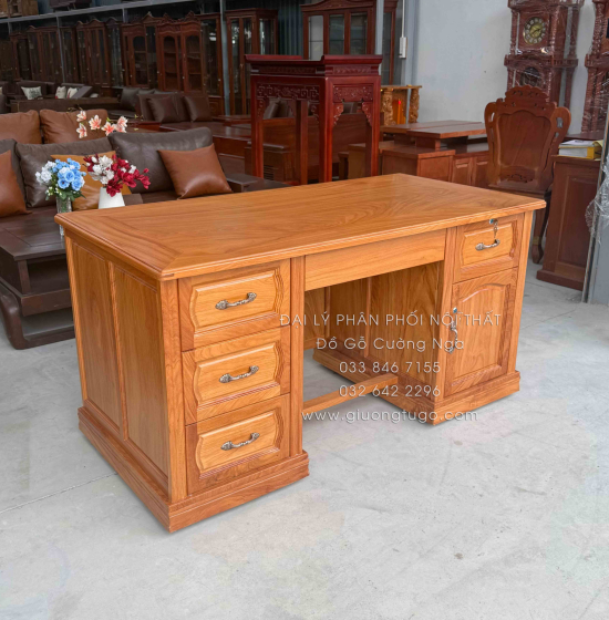 Bàn Làm Việc Giám Đốc Gỗ Gõ Đỏ 1m6 Chạm Mã Đáo Thành Công