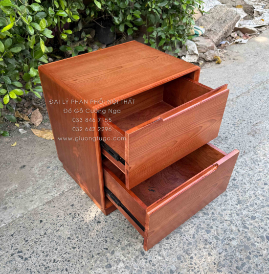 Tủ Táp Đầu Giường Gỗ Xoan Đào 2 Ngăn Kéo Sang Trọng
