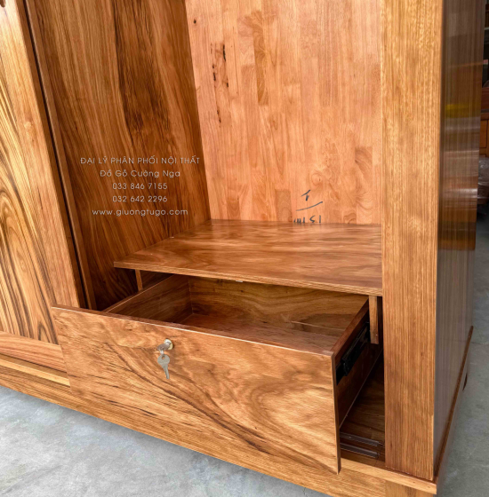 Tủ Áo Gỗ Hương Xám 2 Cánh Cửa Lùa Hiện Đại