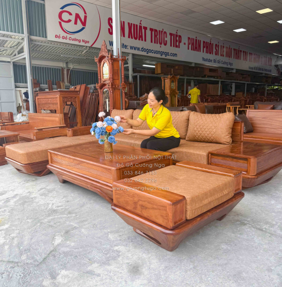 Sofa Gỗ Hương Vàng Góc L Chân Thuyền 3m15x2m15 Mẫu Nệm Da Sáng