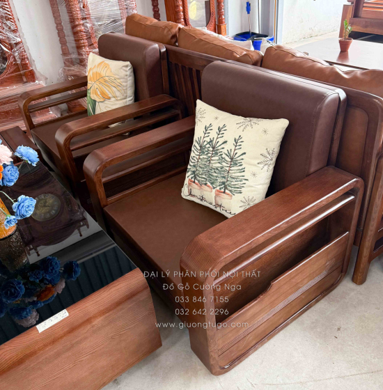 Sofa Đối Gỗ Sồi Nga Lau Màu Óc Chó 4 Chi Tiết Tay Vòng Kèm Nệm
