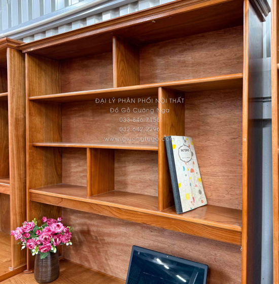 Bàn Học Sinh Gỗ Xoan Đào 1m2 Kèm Kệ Sách Cho Bé