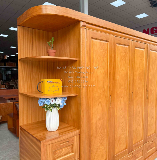 Tủ Áo Gỗ Gõ Đỏ 4 Cánh Kèm Góc Trang Trí Bo Cạnh