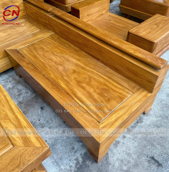Sofa Gỗ Cẩm Vàng Góc L 2m44 x 2m Tay Trứng Đẹp Cho Phòng Khách
