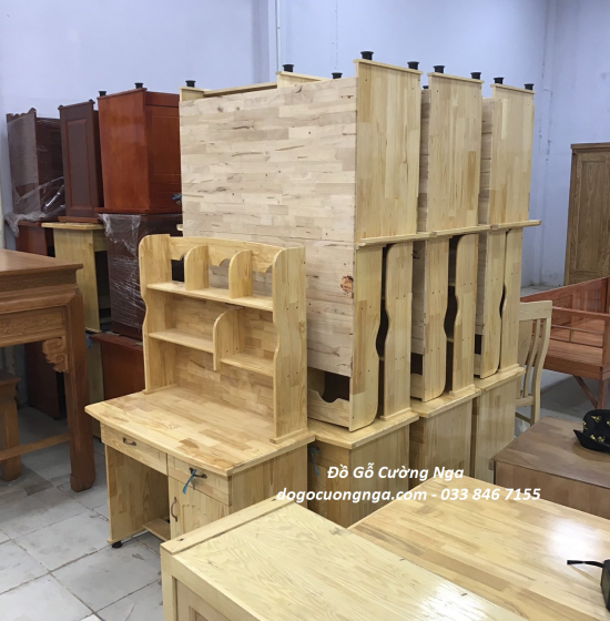 Bộ Bàn Ghế Học Sinh Gỗ Thông Giá Rẻ Kèm Kệ Sách 