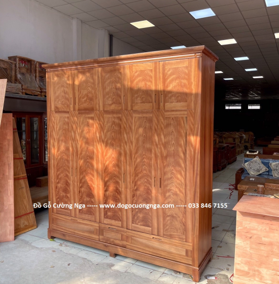 Tủ quần áo 2 tầng gỗ xoan đào 5 cánh - mẫu đơn giản 