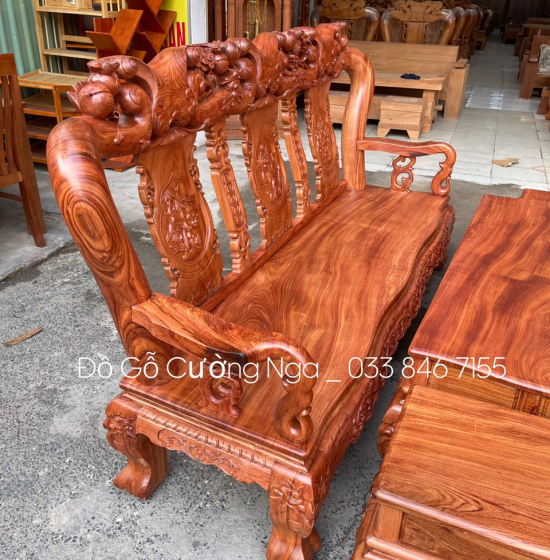 Bộ bàn ghế gỗ hương đá tay 12 chạm đào 