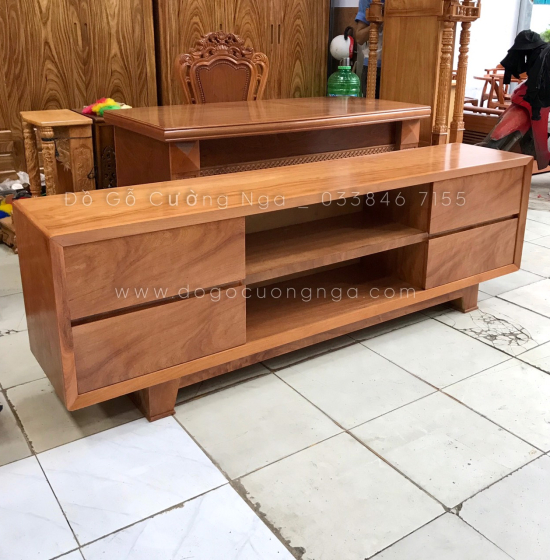 Kệ Tivi Gỗ Đinh Hương Mẫu Chân Vát 1m8 - 2m KG 015