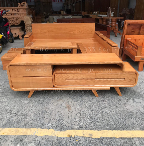 Kệ Tivi Gỗ Sồi Nga Thông Minh Giá Rẻ KG 037