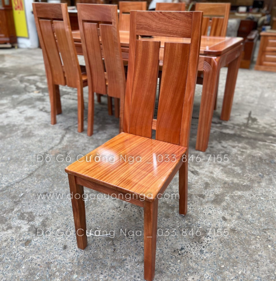 Bàn ăn gỗ Xoan Đào 6 ghế  mặt liền hiện đại BG 036