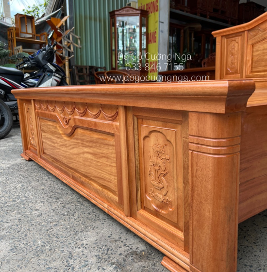 Giường gỗ đinh hương vạt lan - mẫu nữ hoàng 