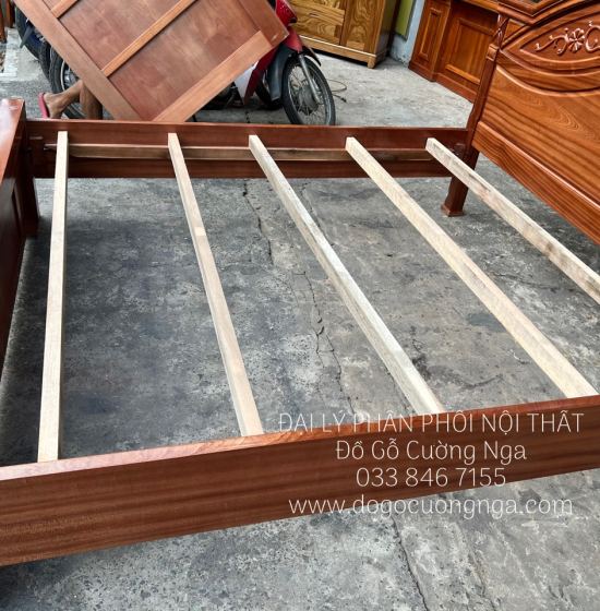 Giương Ngủ Gỗ Xoan Đào Cao Cấp Phản Liền GX 06