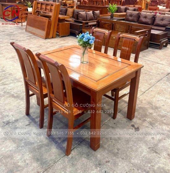 Bàn Ăn Gỗ Xoan Đào Tự Nhiên 4 Ghế Mặt Liền 